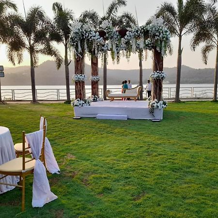 Aquarius Resort Gorhe Khurd Esterno foto