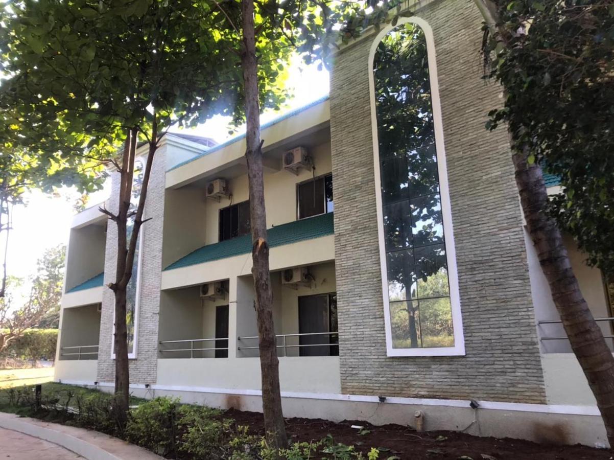 Aquarius Resort Gorhe Khurd Esterno foto