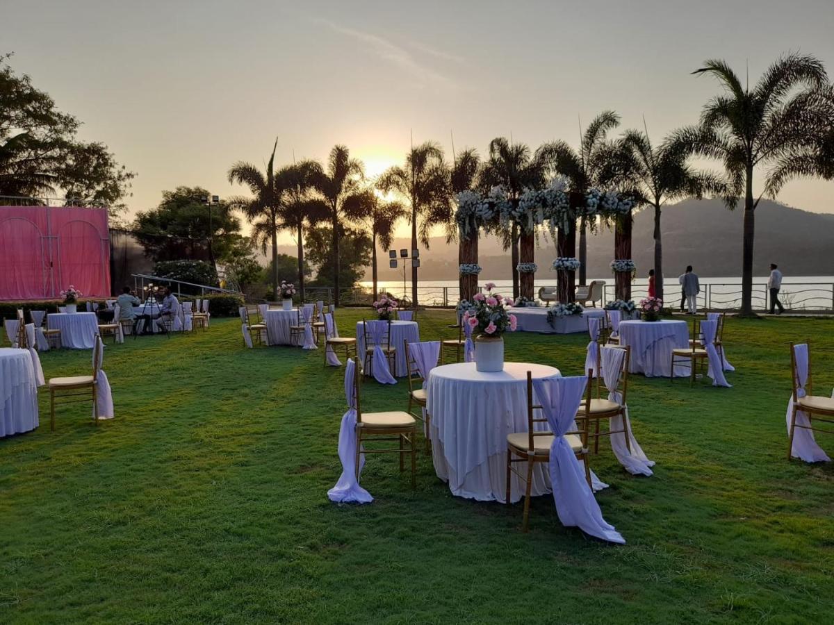 Aquarius Resort Gorhe Khurd Esterno foto